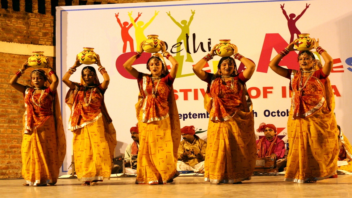 Bihar Folk Dance Group Performance