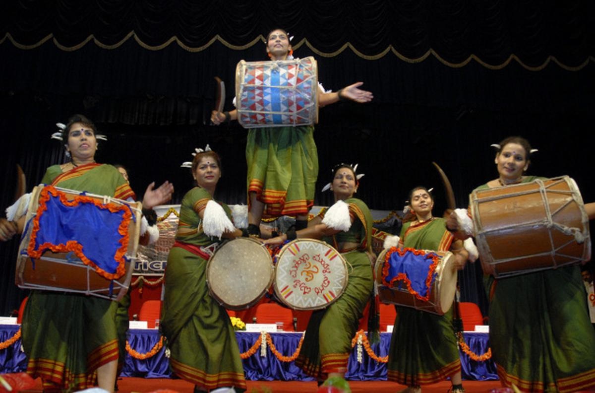 Female dolu Kunita team 