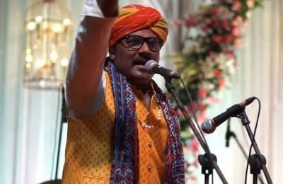 Biate Lokgeet folk singer performing
