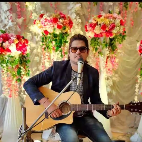 Famous musician of Chhattisgarh performing at a government cultural event