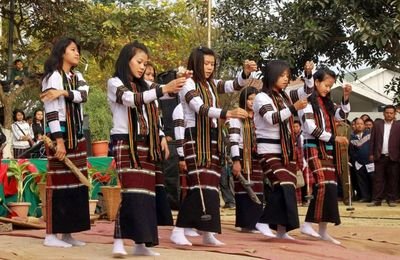 Hmar Lokgeet folk singer performing