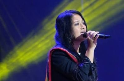 Hmar-Paite (Mixed) Lokgeet folk singer performing