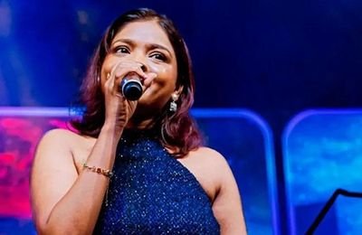 Konkani Lokgeet folk singer performing