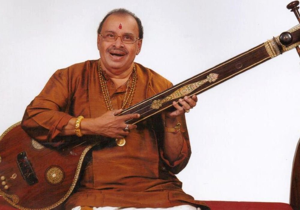 malayalam-singers-musuc-instruments