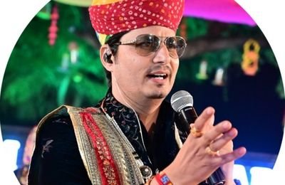 Rajasthani (Dhundhari) Lokgeet folk singer performing