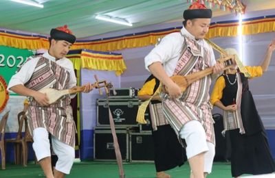 Sikkimese-Bhutia (Standard) Lokgeet folk singer performing