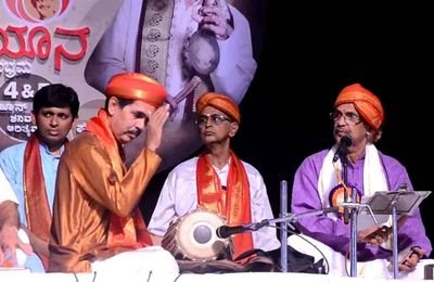 Tulu Lokgeet folk singer performing